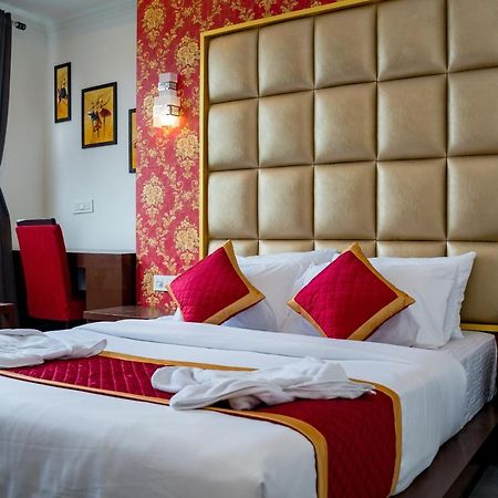 Royal Tara Hotel Gangtok Buitenkant foto